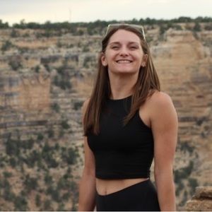 Meet your Posher, Abbey